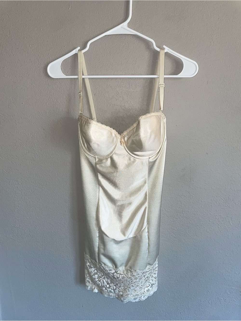 Satin Lace Chemise Slip in Cream vintage body shaper shape wear 36B